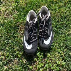 Nike Baseball Cleats Size 4 Youth