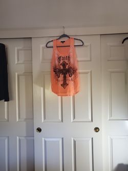 Faith -cross - orange -shirt-sm