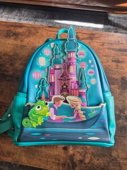 Loungefly Mini Backpack Tangled / Rapunzel with Pascal Hairclip