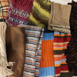 10 Winter Scarf Scarves Wool + Cat 