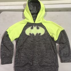 Batman boys size small (6/7) light fleece lined fluorescent yellow hoodie 