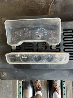 Jeep Wrangler TJ And YJ Cluster