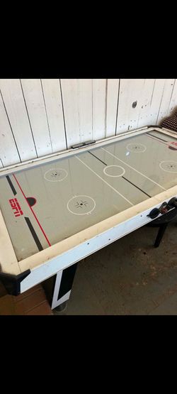 Hokey table