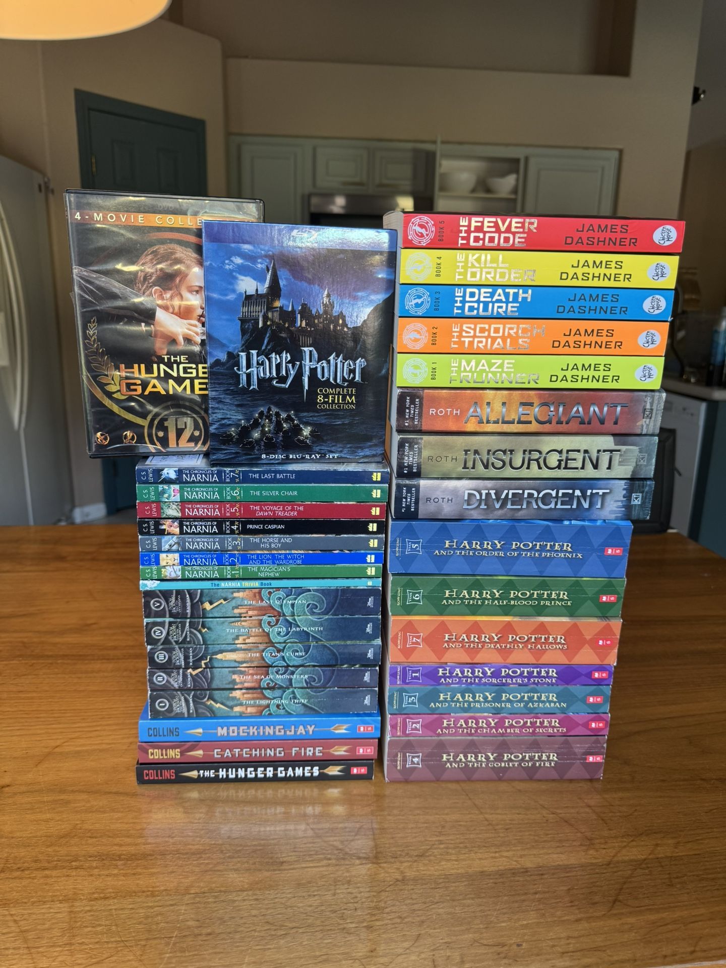 6 Complete Book Sets + 2 Complete Film DVD! Harry Potter, The Hunger Games, Percy Jackson, Divergent, Maze Runner, Chronicles Of Narnia