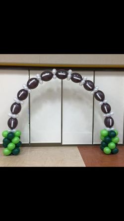 Football balloon arch $75