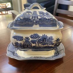 Blue Willow China 