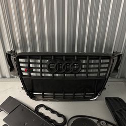 Audi S5 OEM Grill Parts 