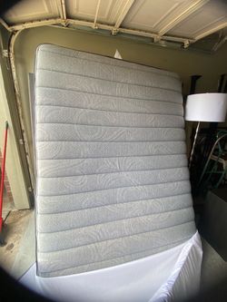 Queen size mattress