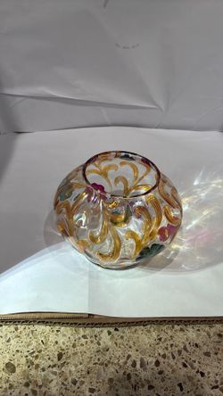 Glass vase