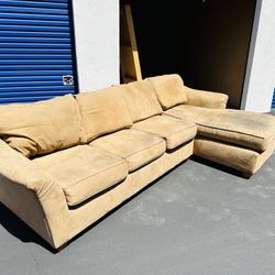 Sectional Couch with Pull Out Bed