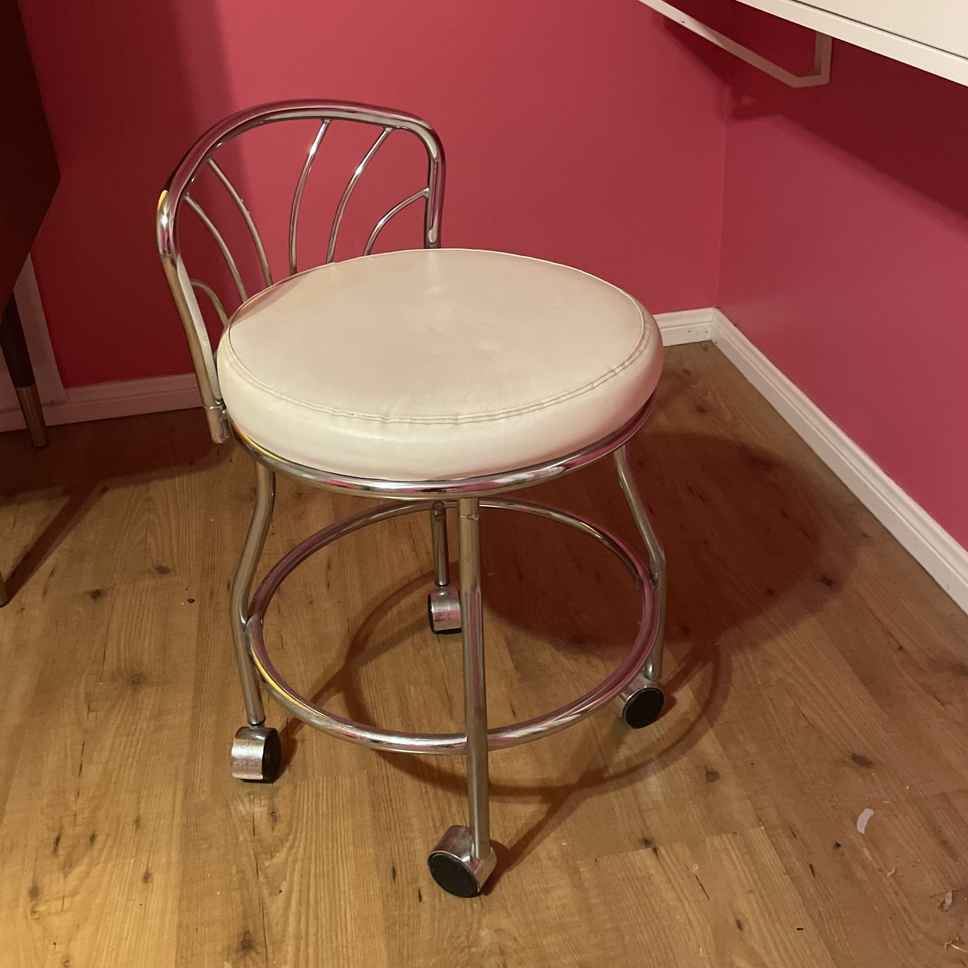 Vintage Vanity Chair