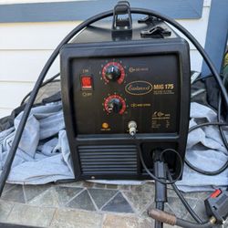EASTWOOD MIG 175 MIG WELDER