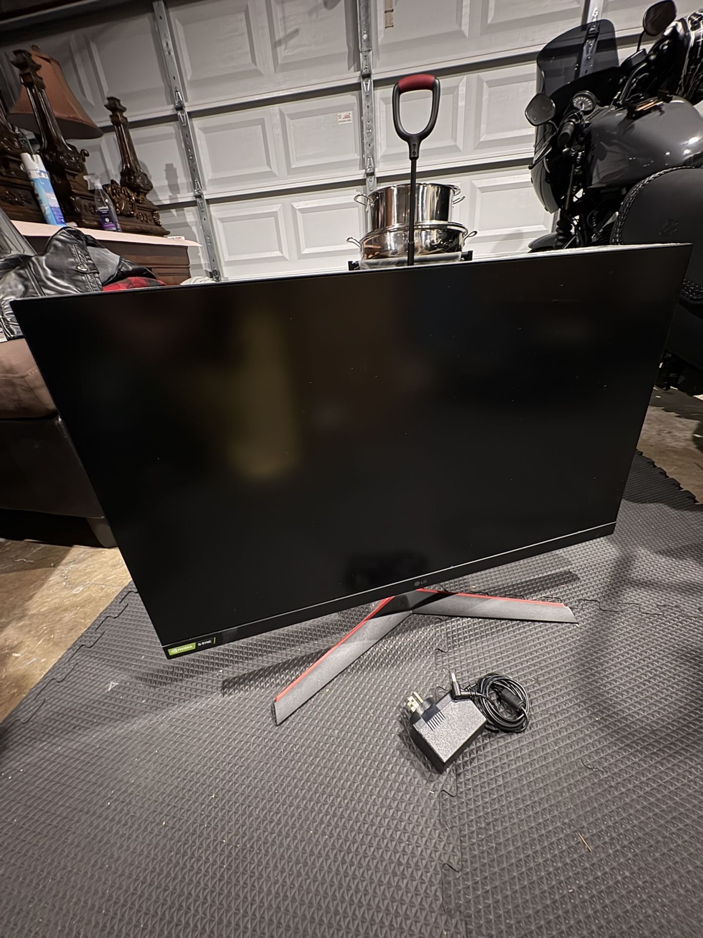 LG UltraGear Monitor