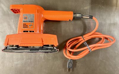 Vintage Black & Decker 7436 Dual Action Sander – Tested – Extra New Pad