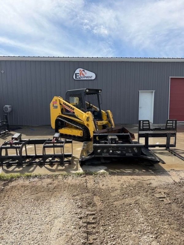 2018 YANMAR t210 skid steer package deal