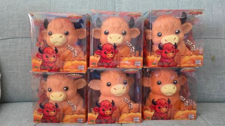 Highland Cow Squishy Toy