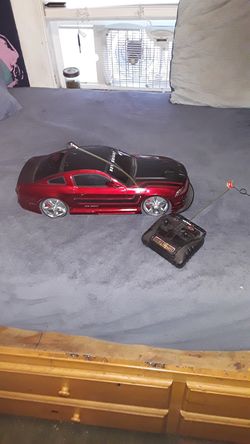 Rc car (needs cheap charger)
