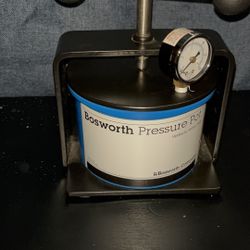 Bosworth Pressure Pot Hydraulic Water Press.