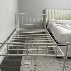 Metal Twin Frame Bed