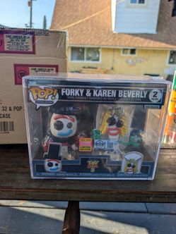 Forky & Karen Beverly funko pop
