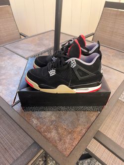 bred 4s Nike Jordans