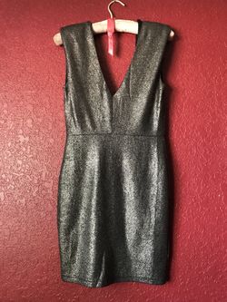 Signature Grey Metallic Plunge Neck NWT Cocktail Party Evening Mini Dress M $89