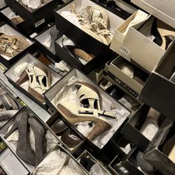 100 Pairs Of Women Shoes Made In Italy, Battaglia 