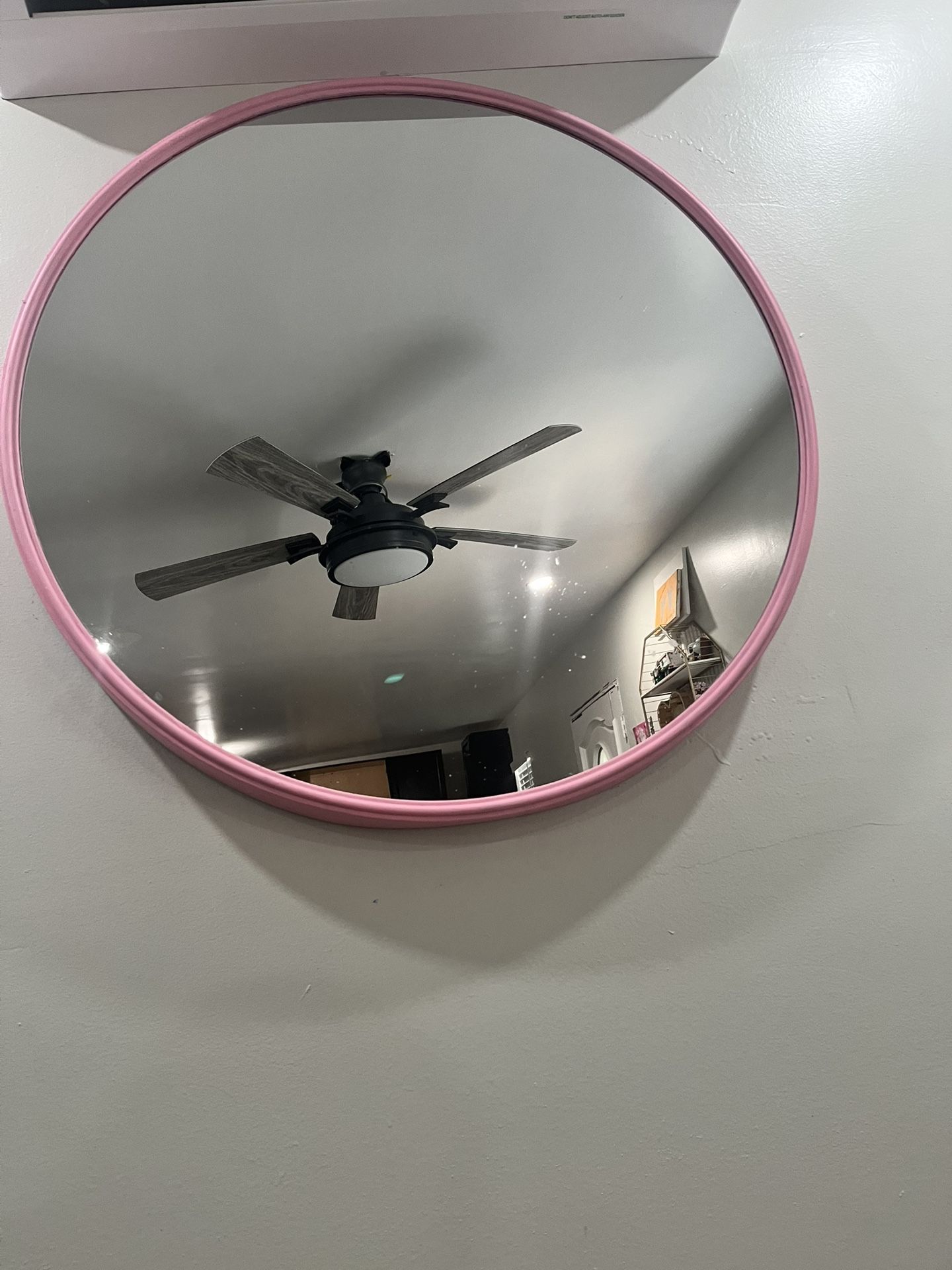 ROUND MIRROR