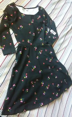 NEW Dress Black with flower pattern