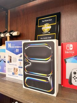 Apple - 11-inch iPad Pro M4 chip with OLED and Built for Apple Intelligence (WiFi) | $5 Down | Payment plan available