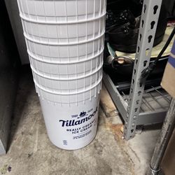 Tillamook Bucket