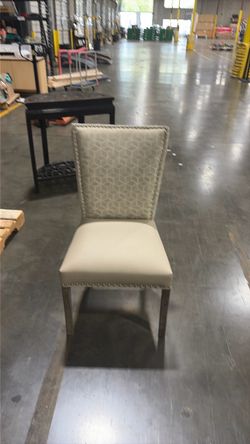 Elegant Creamy chair