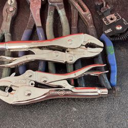 Malco Eagle Grip Locking Pliers — 7inch Curved for Sale in Cupertino, CA -  OfferUp
