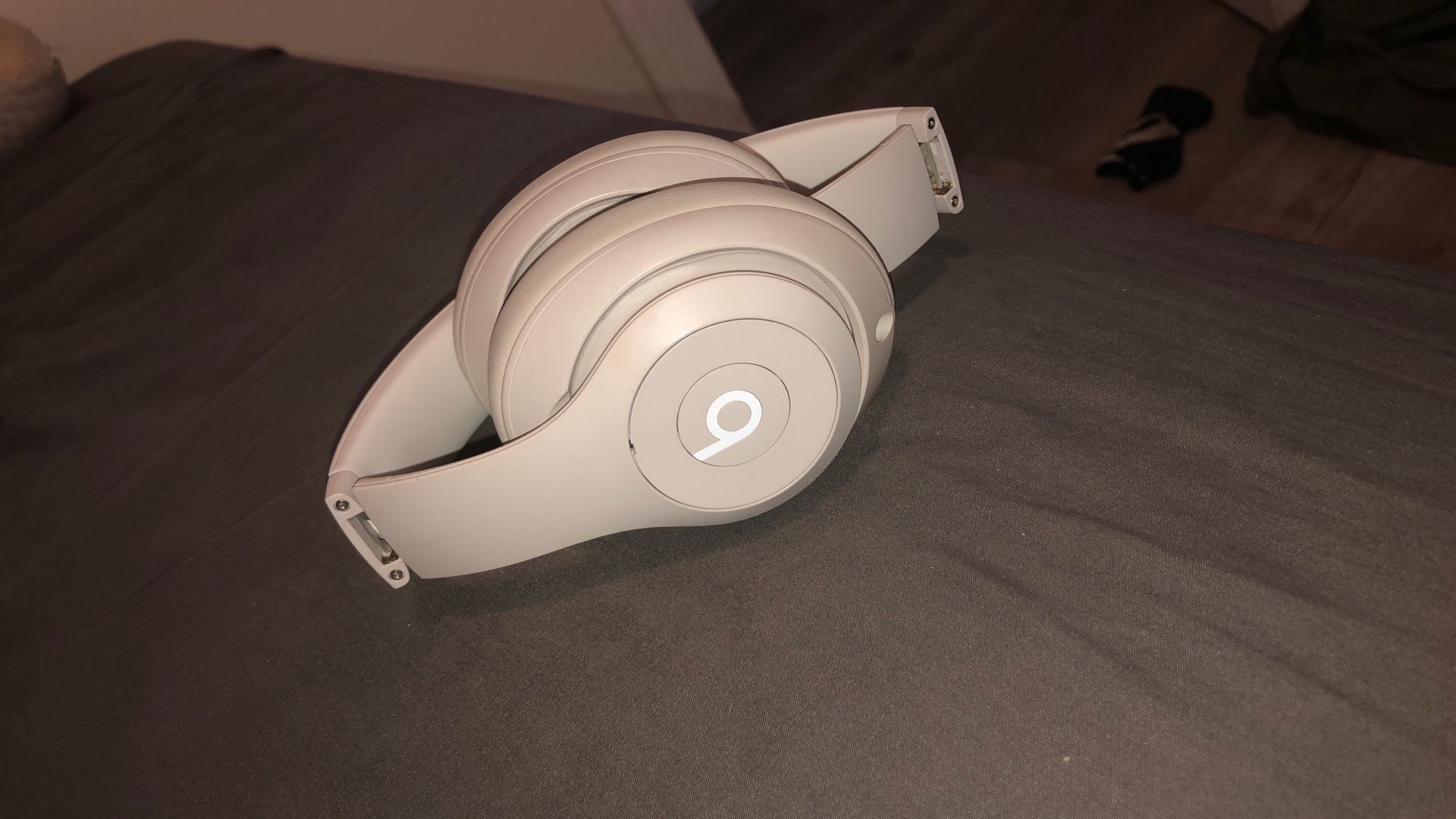 Beats Studio Pro 