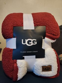 UGG Classic Sherpa Throw Blanket