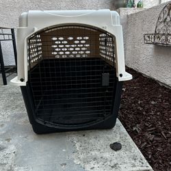 Frisco Plastic Dog & Cat Kennel, Almond & Black, X-Large