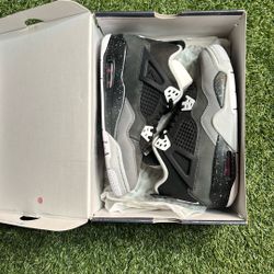 Jordan 4