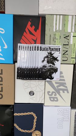 Marvel Black Panther #1 StockX Exclusive B&W Edition