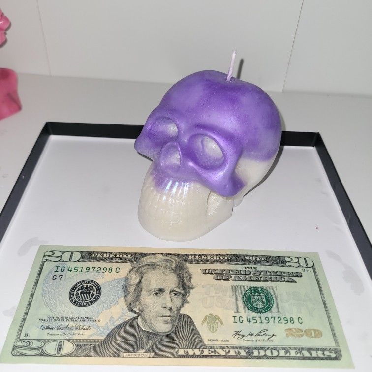 Cute Skull Candle Purple And White Soy+ paraffin Mix Coconut Scented