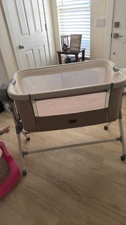 SteAnny bassinet