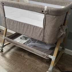Bassinet Bedside Sleepover For Kids.