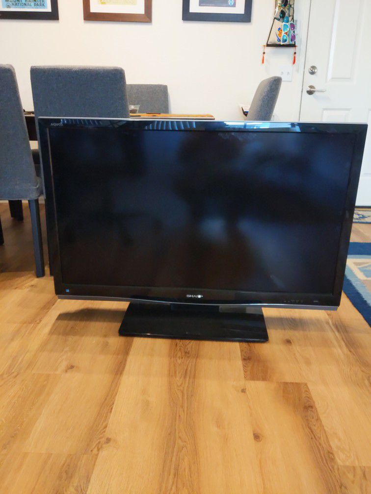 50 In TV For Sale