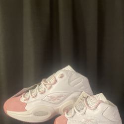 2021 Pink Toe Reebok Questions