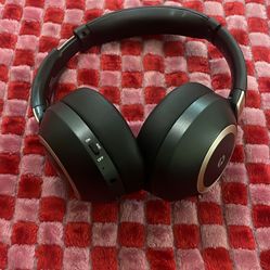 Head Phones