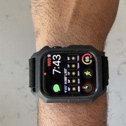 GPS Only Apple Watch Series 7 45mm (black) 