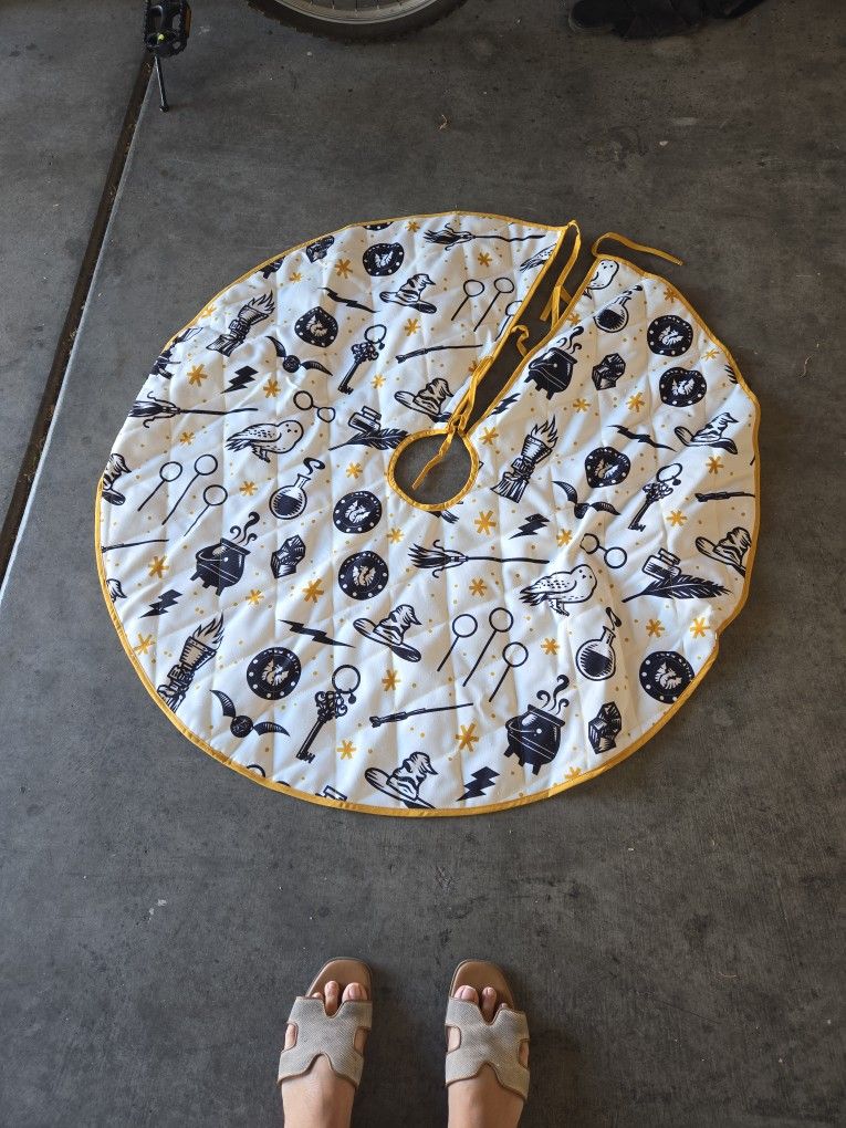 Harry Potter Christmas Tree Skirt