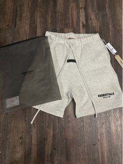 Essentials shorts Size M