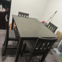 Dining Room Table 