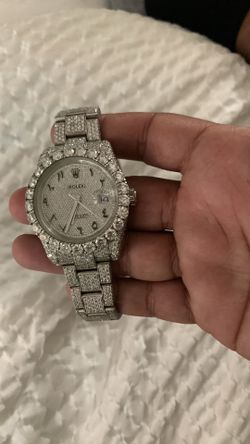 Rolex date just 41 mm 25 carats