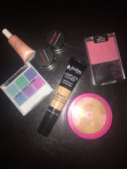 Makeup lot